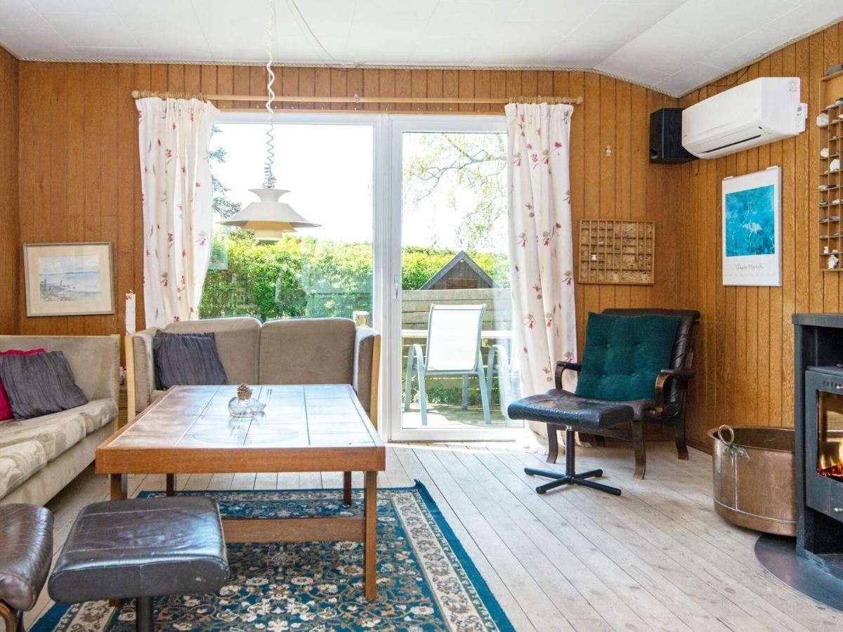 5 Person Holiday Home In 오더 외부 사진