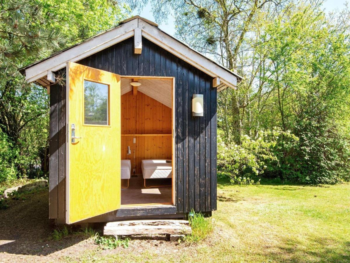 5 Person Holiday Home In 오더 외부 사진